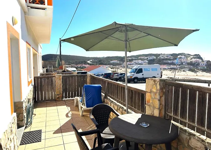 Lucas House 2 - Seabreeze Apartament *