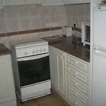 Lucas House 2 - Seabreeze Apartment